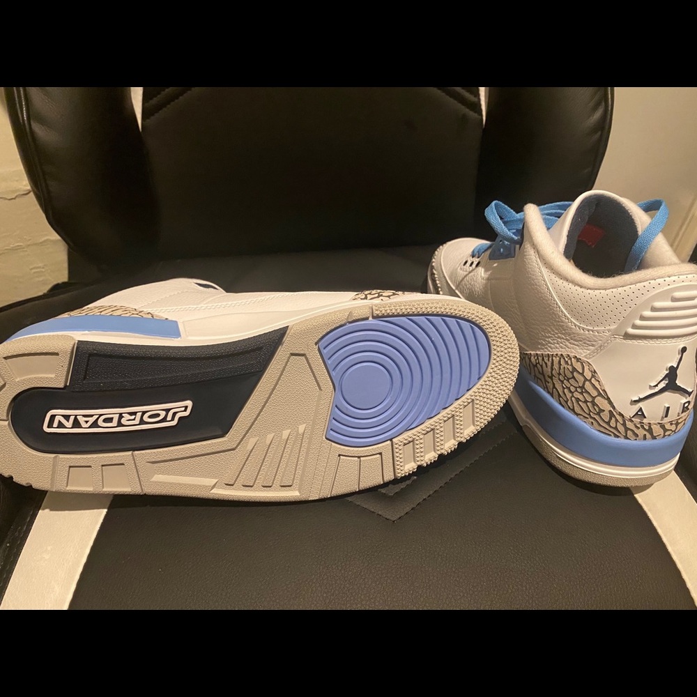 Unc Jordan 3 - Picture 5 of 5